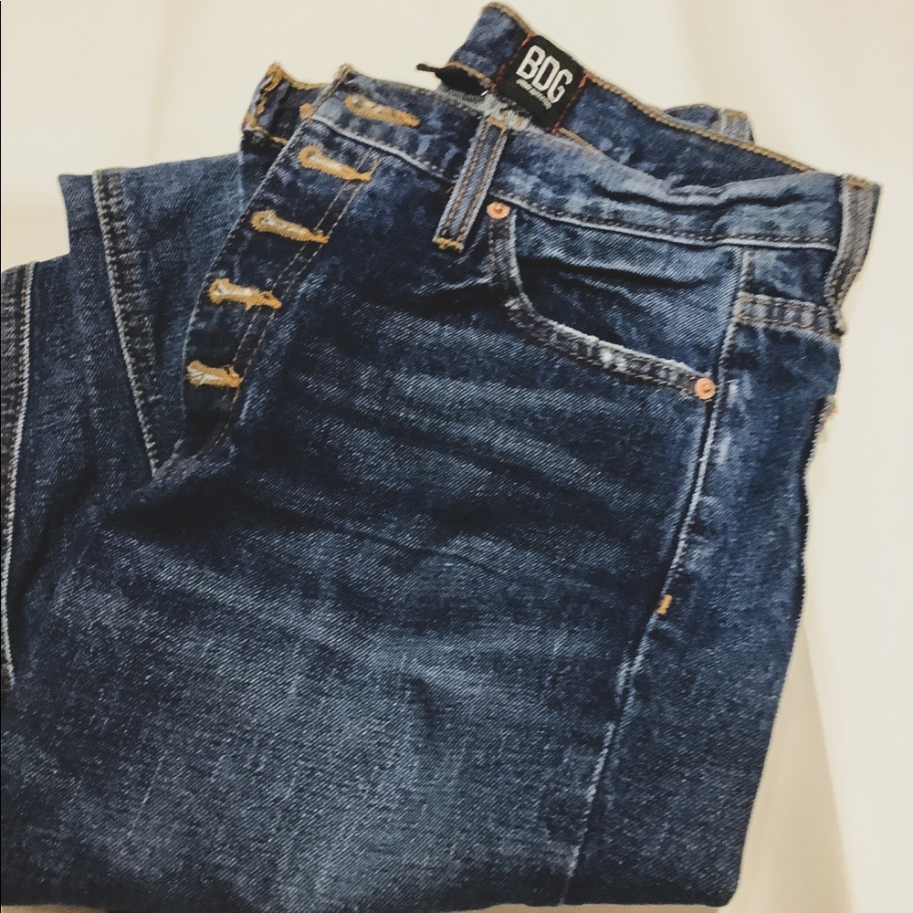 BDG URBAN OUTFITTERS